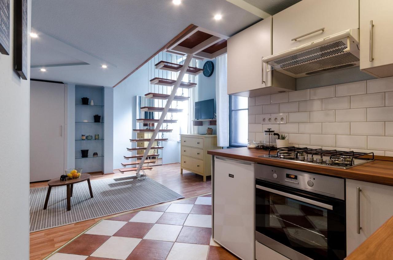 Paulay'S Studio Apartment In The City Center. Budapest Kültér fotó