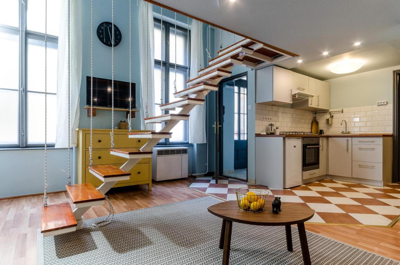 Paulay'S Studio Apartment In The City Center. Budapest Kültér fotó